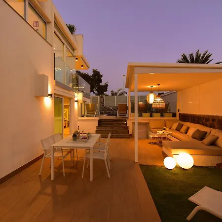 Blue Ocean By Villagrancanaria