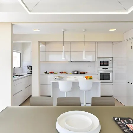 Blue Ocean By Villagrancanaria *