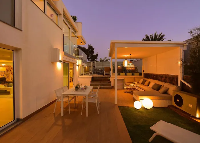 Blue Ocean By Villagrancanaria